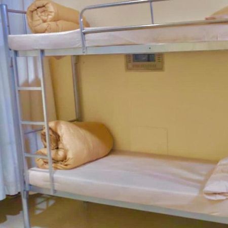 Welcom Tourist Hostel Дубай Экстерьер фото