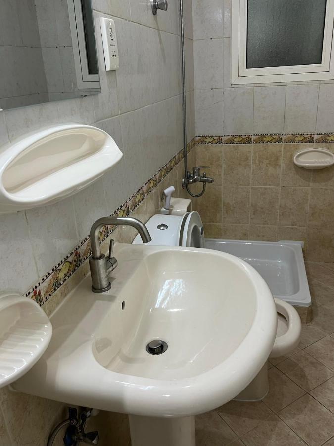 Welcom Tourist Hostel Дубай Экстерьер фото